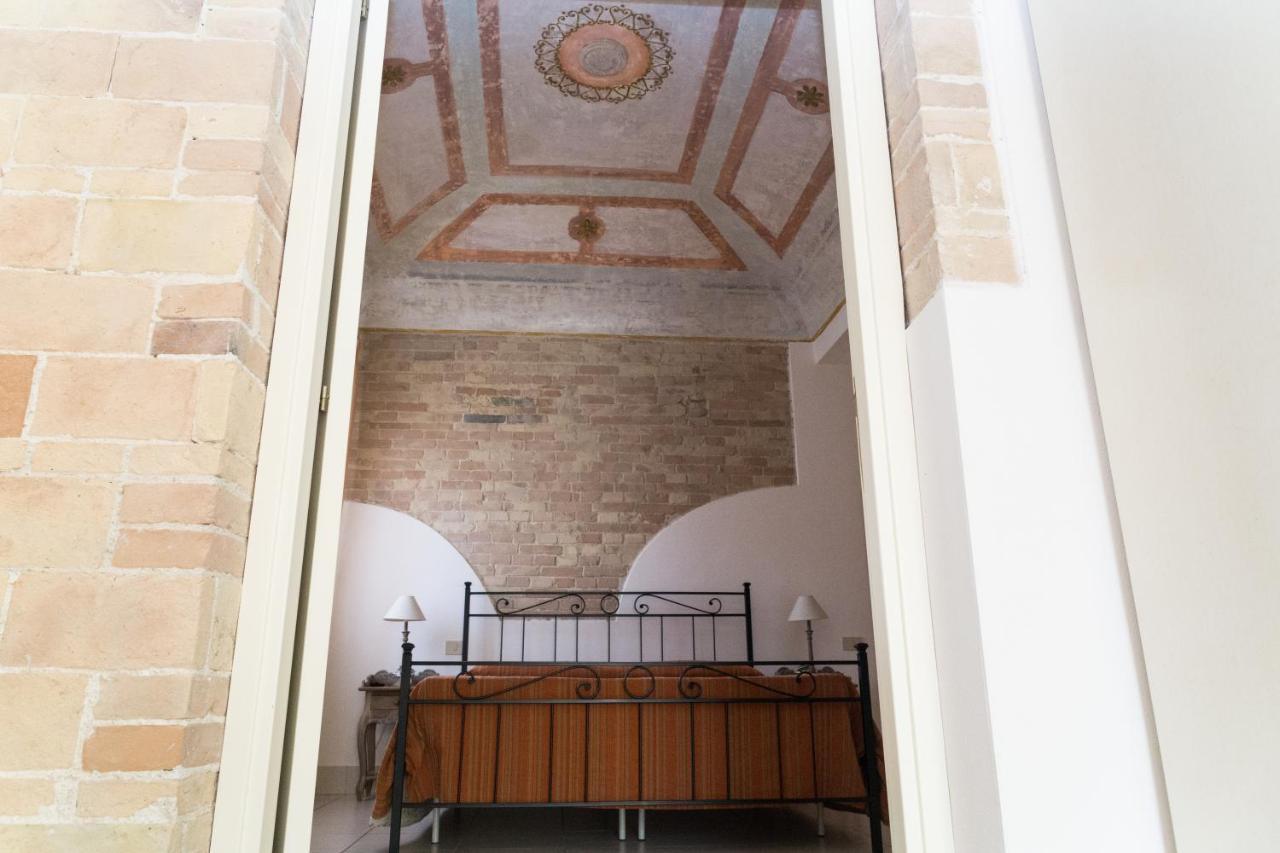 Le Dimore Al Vecchio Teatro Ortona Bagian luar foto